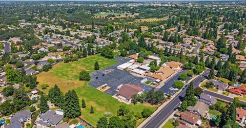 1310 Ridgecrest Way, Roseville, CA 95661 Photo