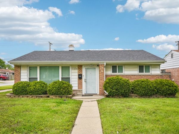 17256 Walter Street , Lansing, IL 60438