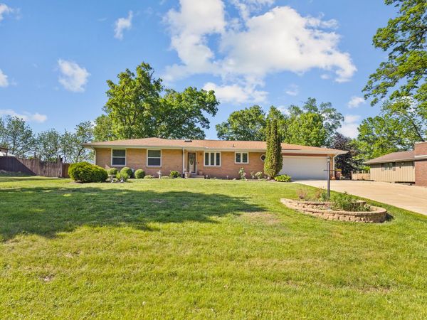 7632 Larwinn Drive , Rockford, IL 61107