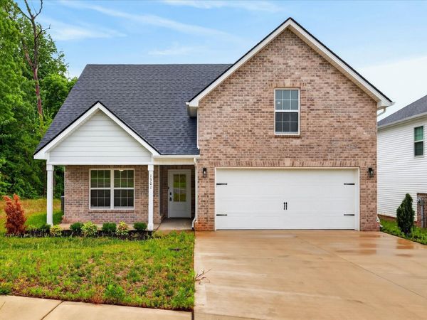 1301 Gentry Dr , Clarksville, TN 37043