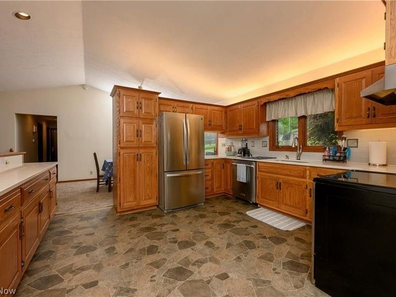 1941 Buckeye Street NE, New Philadelphia, OH 44663 Photo 14