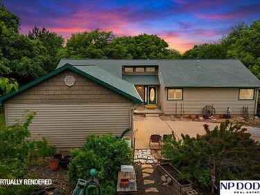 23178 Barrus Road , Glenwood, IA 51534