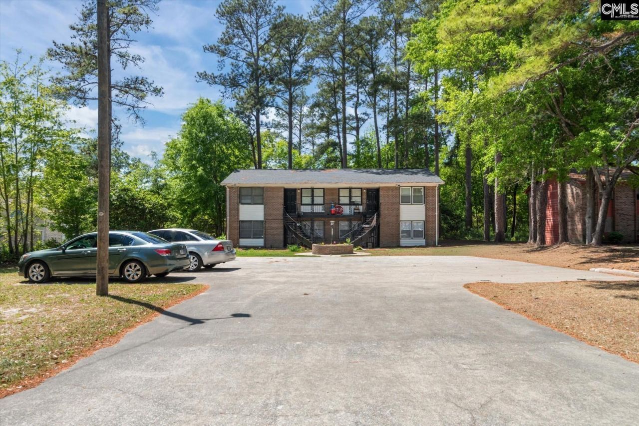 215 Windsor Point Road  Photo 7