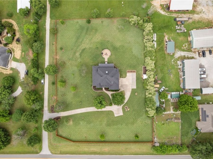 Property Image 38