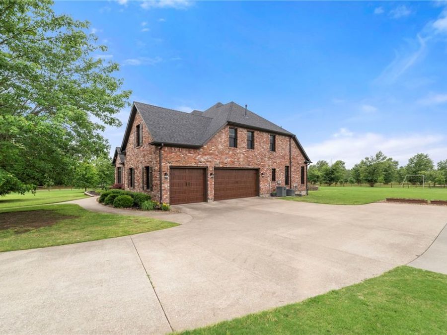 Property Image 44