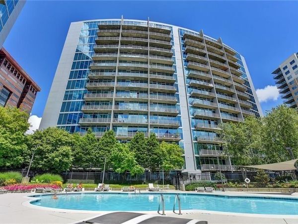44 Peachtree Place NW, Unit 2027, Atlanta, GA 30309