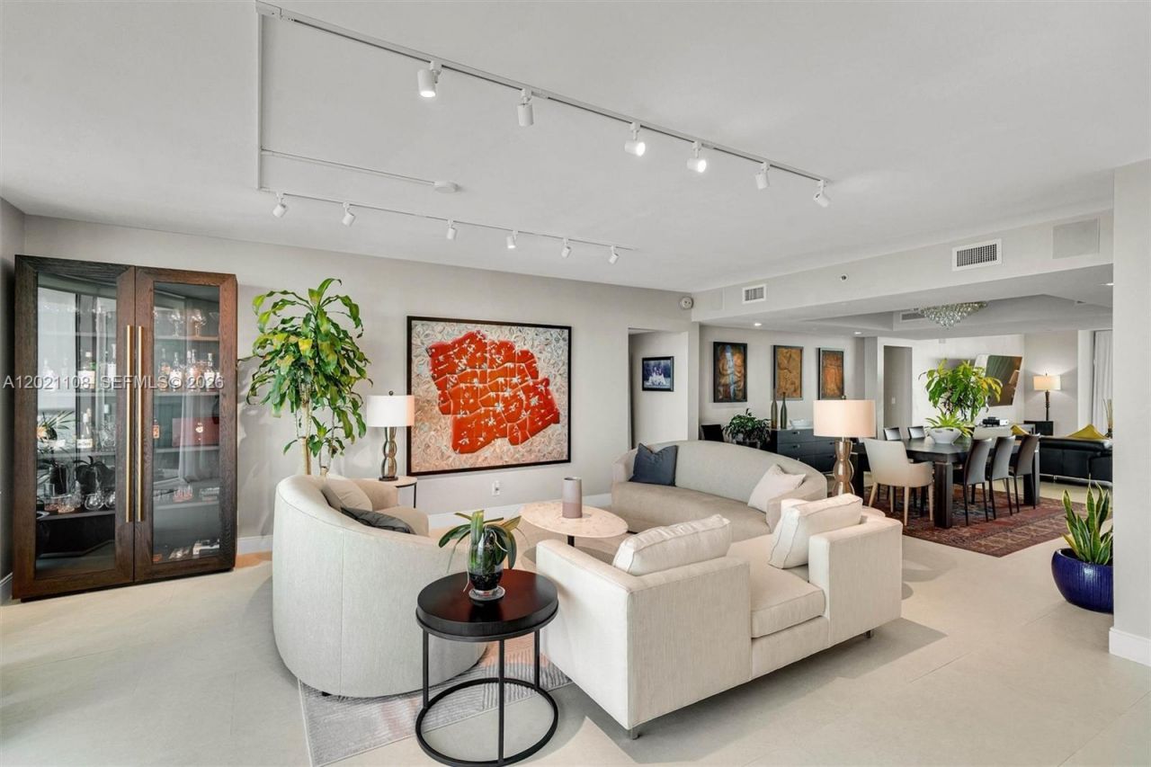 1643 Brickell Ave , Unit 1602, Miami, FL 33129 Photo
