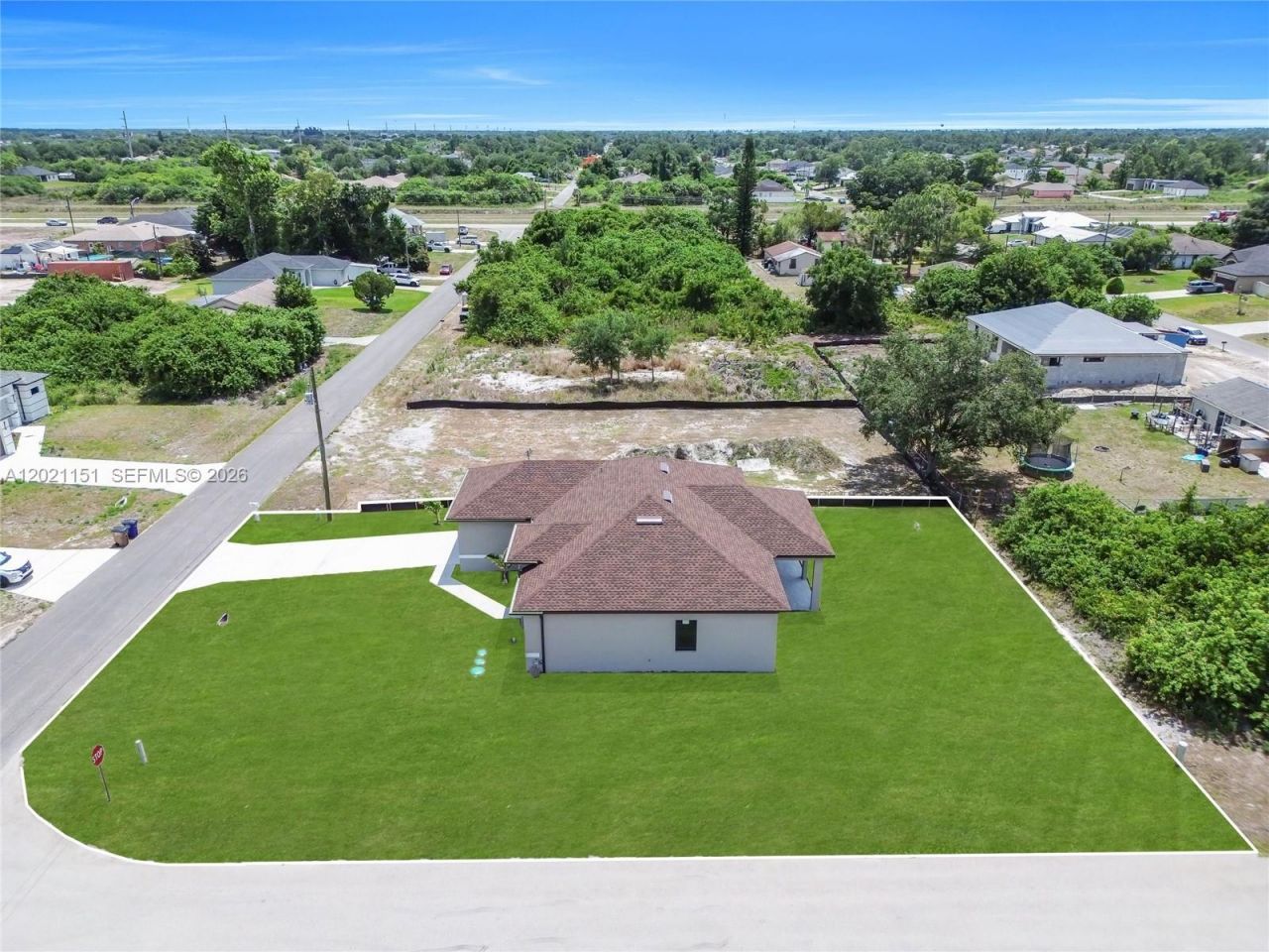 3115 2nd St SW , Lehigh Acres, FL 33976 Photo