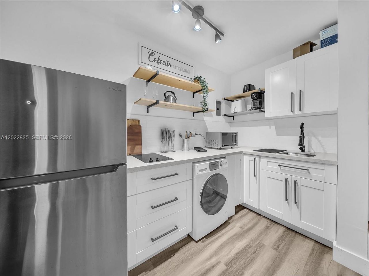 1109 NE 16th Ter, Fort Lauderdale, FL 33304 Photo