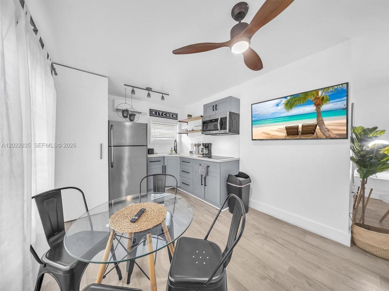 1109 NE 16th Ter, Fort Lauderdale, FL 33304 Photo
