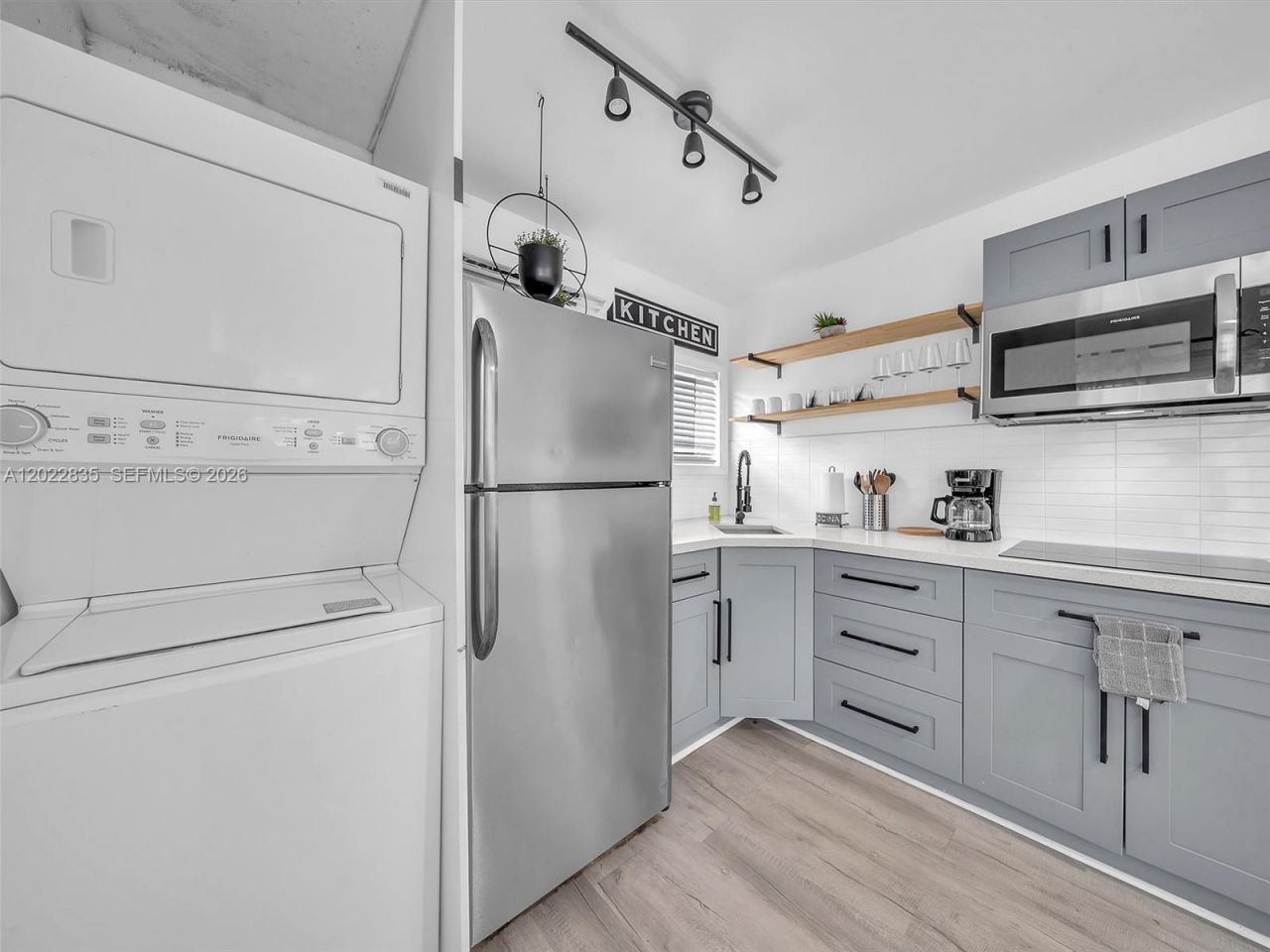 1109 NE 16th Ter, Fort Lauderdale, FL 33304 Photo
