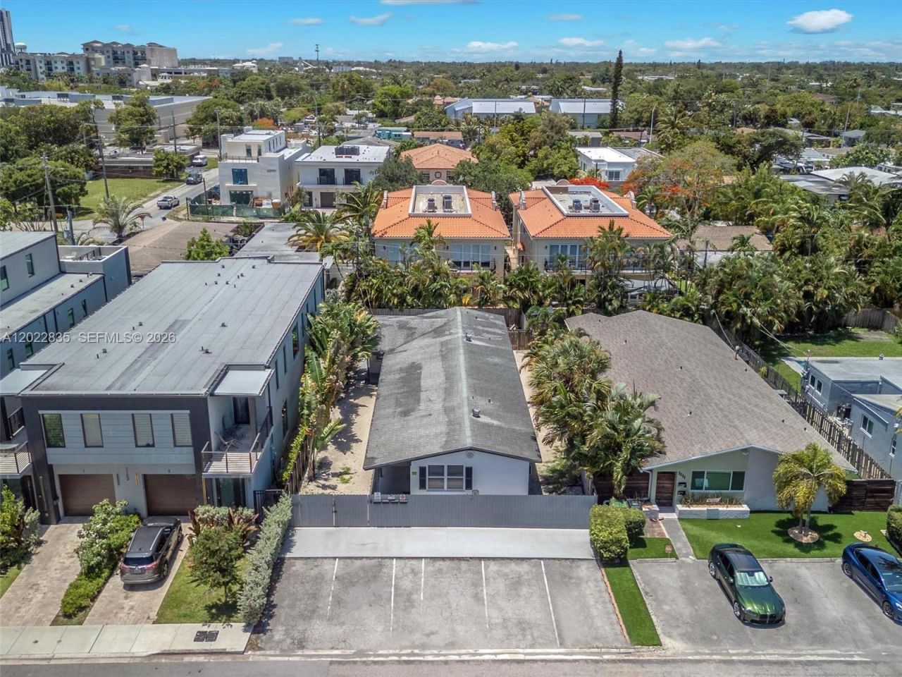 1109 NE 16th Ter, Fort Lauderdale, FL 33304 Photo