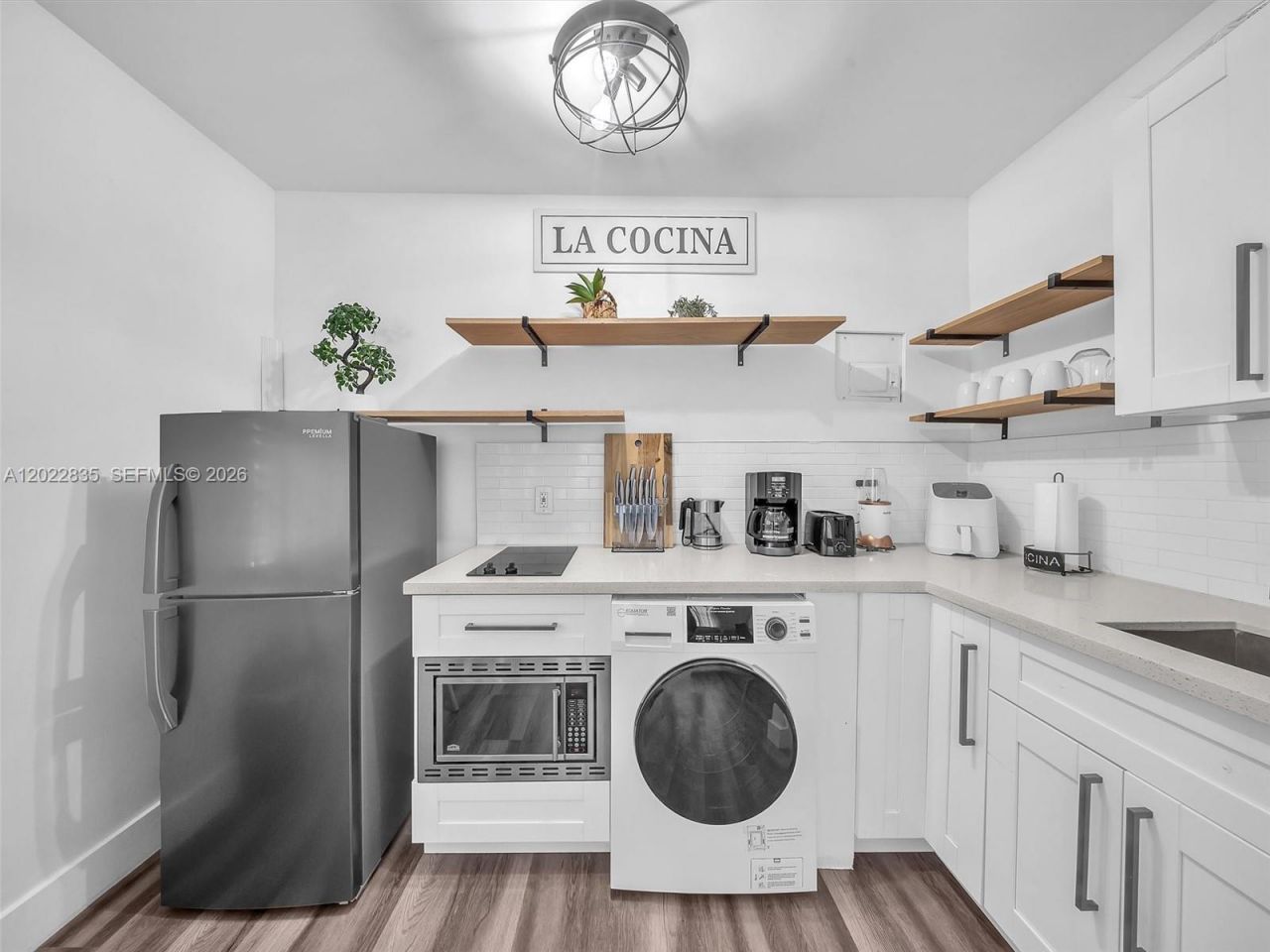 1109 NE 16th Ter, Fort Lauderdale, FL 33304 Photo