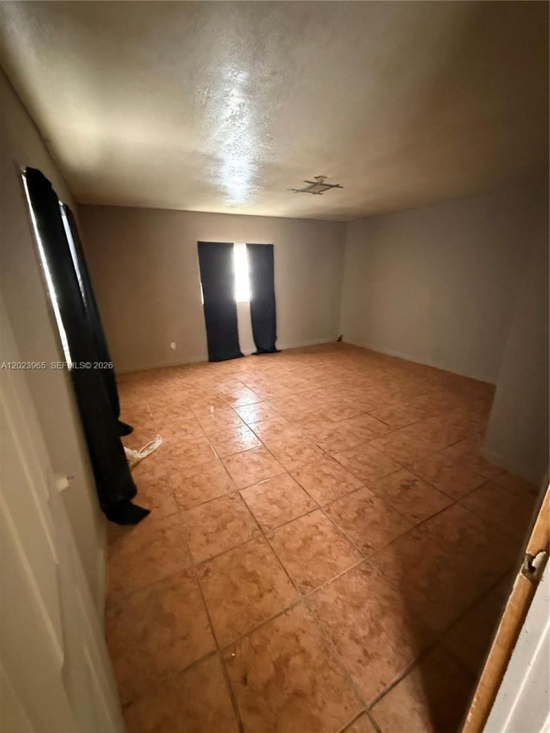2490 NW 12th Ct , Pompano Beach, FL 33069 Photo
