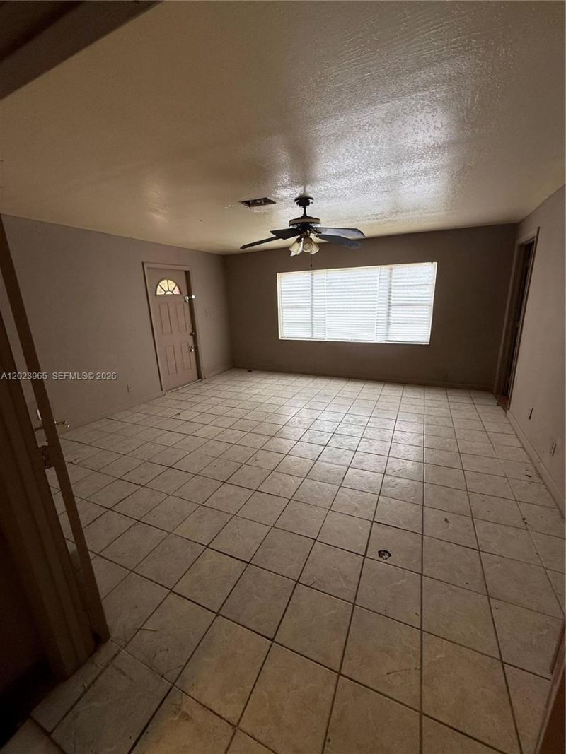 2490 NW 12th Ct , Pompano Beach, FL 33069 Photo