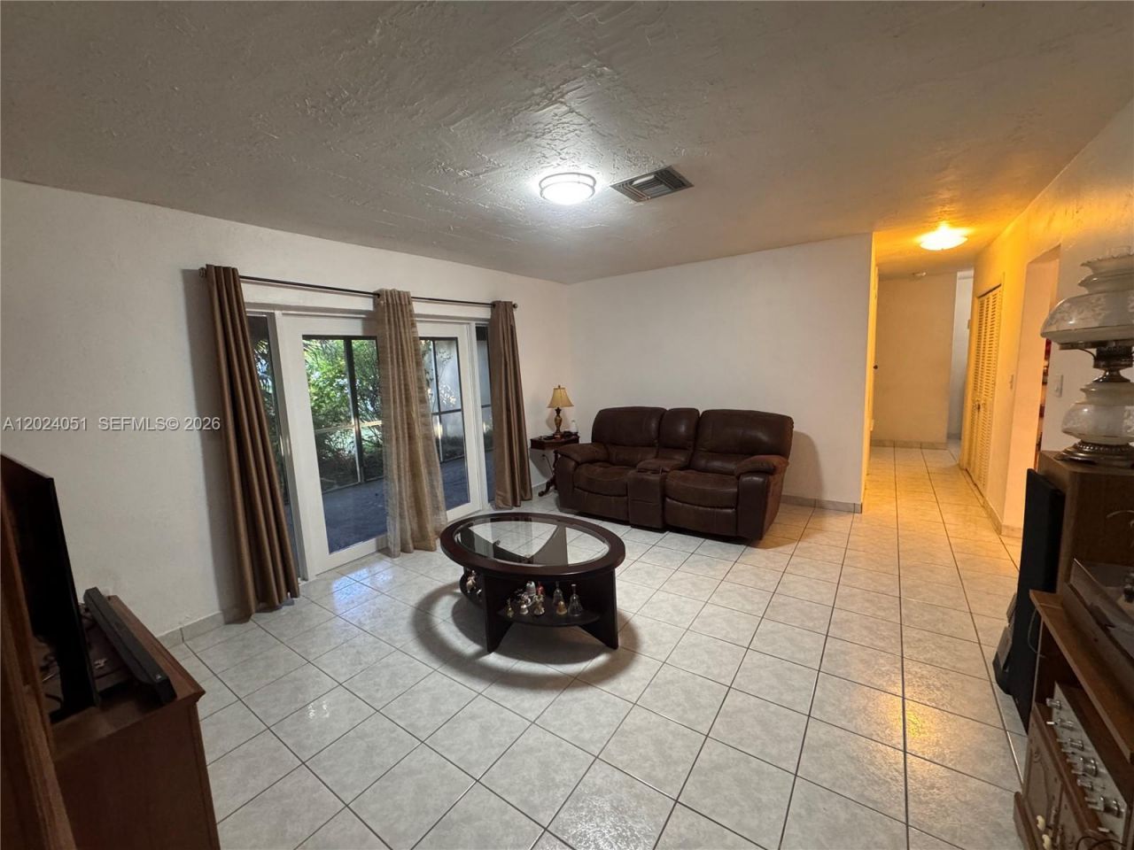 8121 SW 205th St , Cutler Bay, FL 33189 Photo