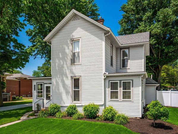 304 E High Street , Ashley, OH 43003