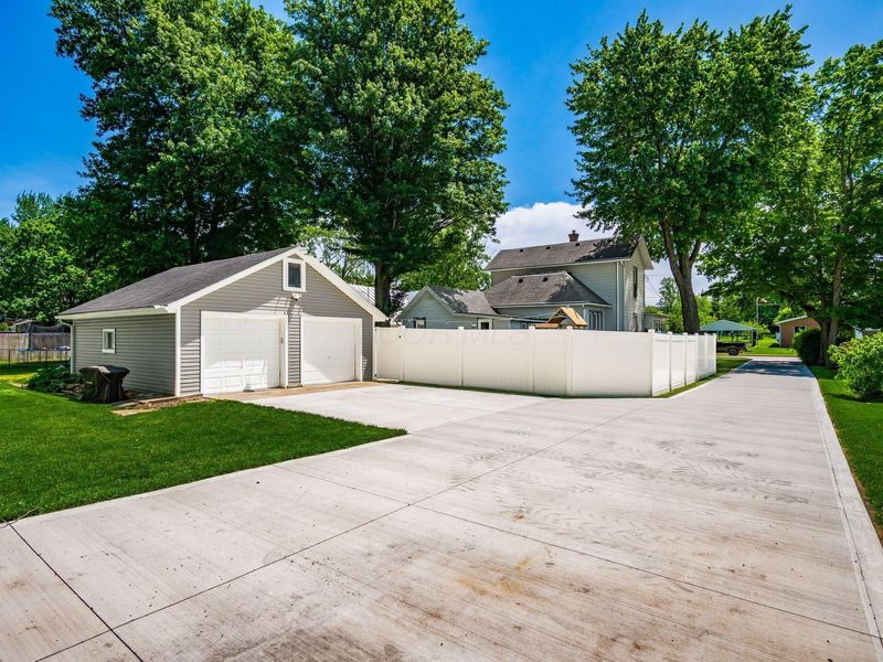 304 E High Street , Ashley, OH 43003 Photo 3