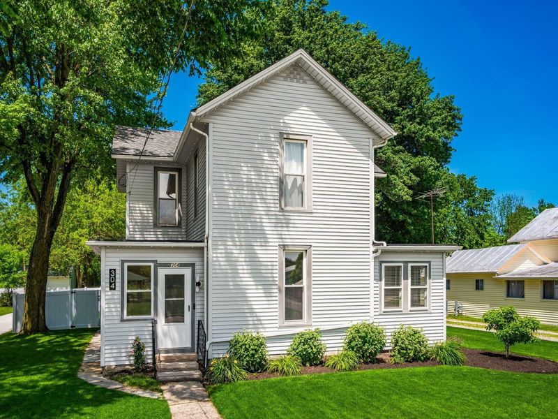 304 E High Street , Ashley, OH 43003 Photo 46