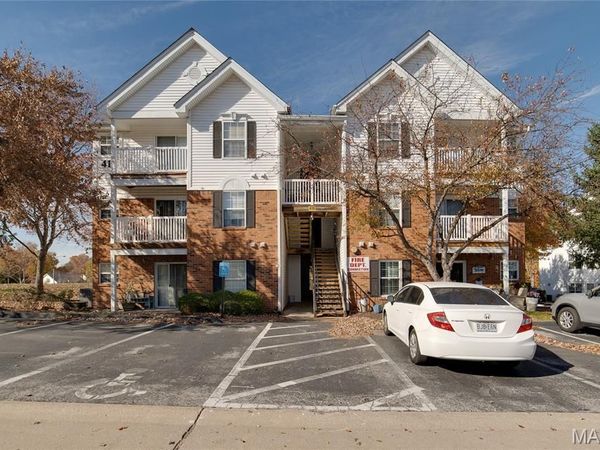 410 Benton Drive , Unit L, St Peters, MO 63376