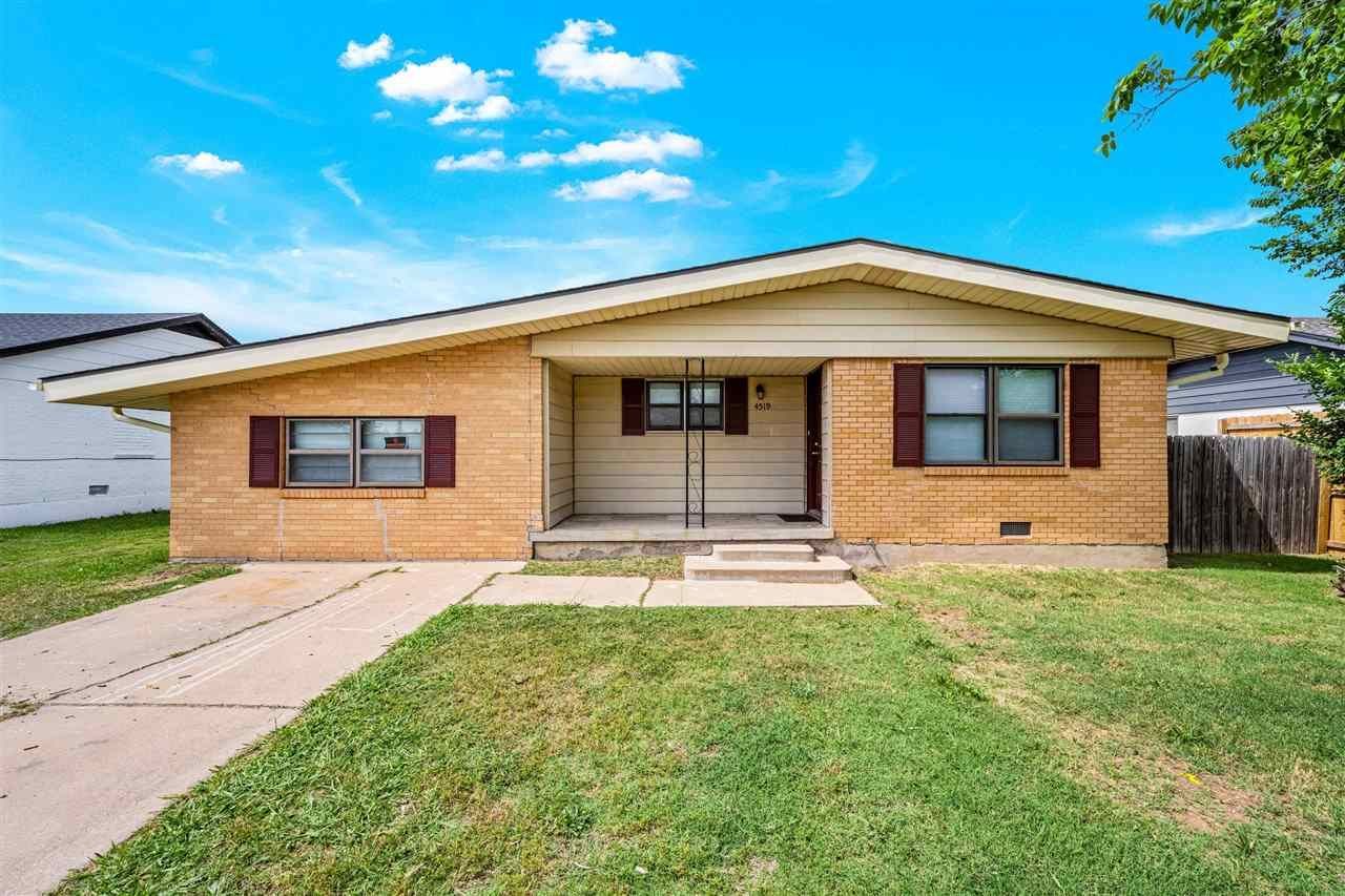 4519 NW Cheyenne Ave, Lawton, OK 73505 Main Photo