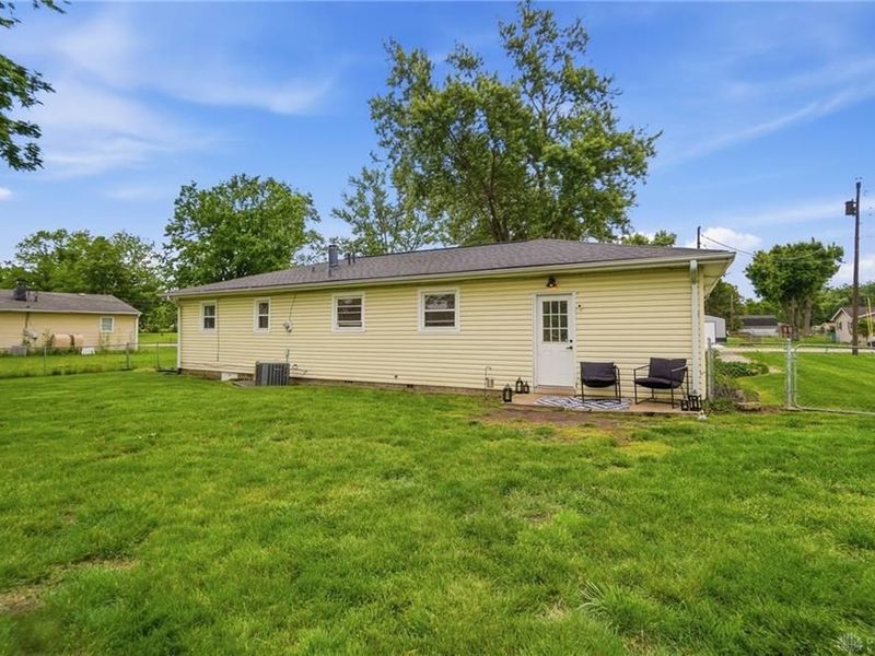 7854 Lowe Drive, Carlisle, OH 45005 Photo 19