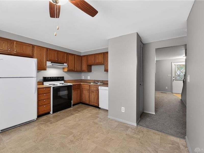 107 Marco Lane, Unit 11, Washington Township, OH 45458 Photo 17