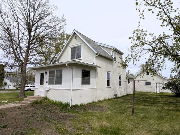 619 14th Street NW, Bemidji, MN 56601