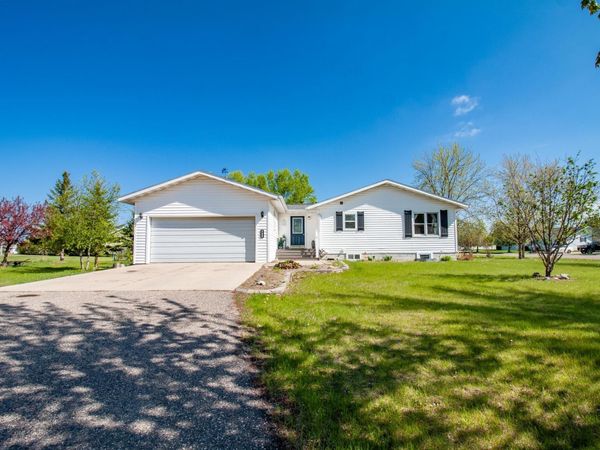 720 6th Drive NW, Perham, MN 56573