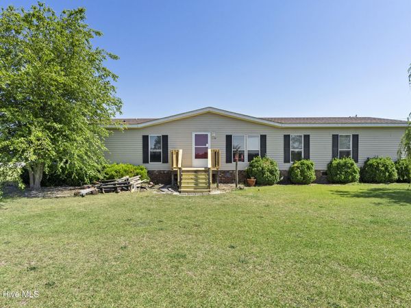 1678 Fred Harrison Road, Snow Hill, NC 28580