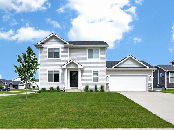 2508 SE Integra Avenue, West Des Moines, IA 50265