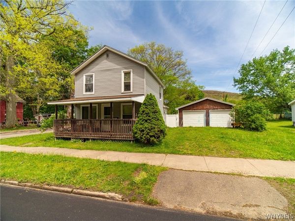 139 Wildwood Avenue , Salamanca, NY 14779