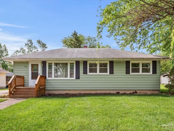 1732 Roanoak Avenue , Aurora, IL 60506