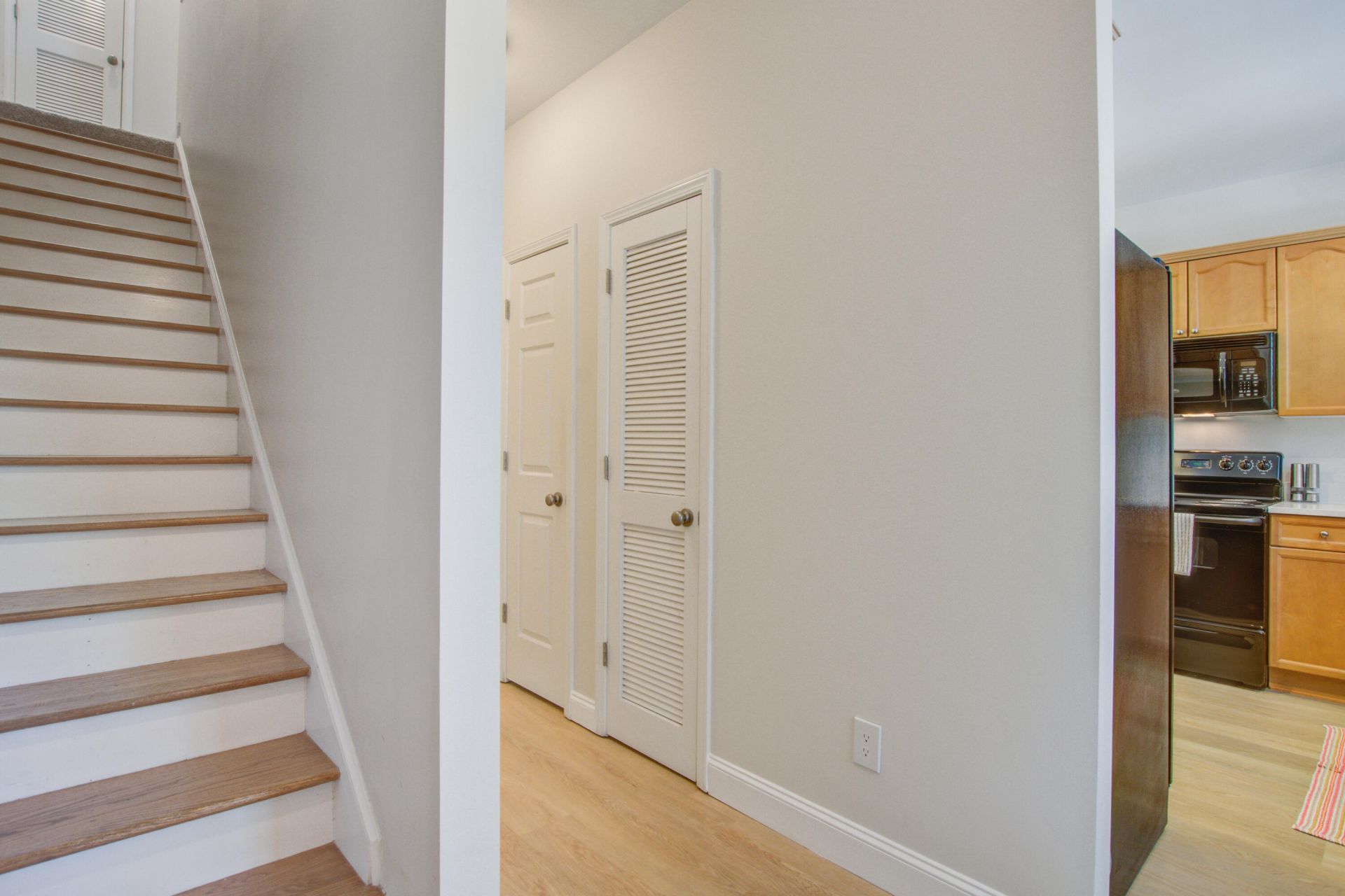 4628 N Palm View Circle Photo 13