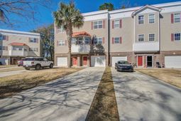 4628 N Palm View Circle photo 4