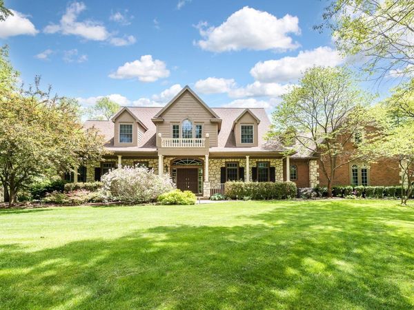 9222 Northpointe Ridge, Brighton, MI 48114