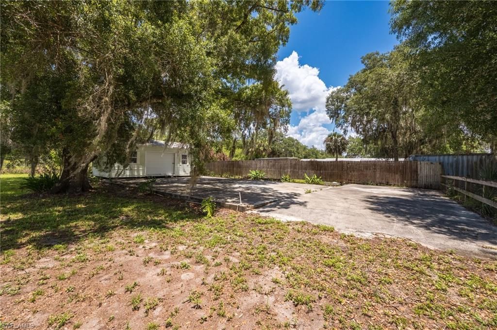 22031 Edwards Dr, Alva, FL 33920 Photo
