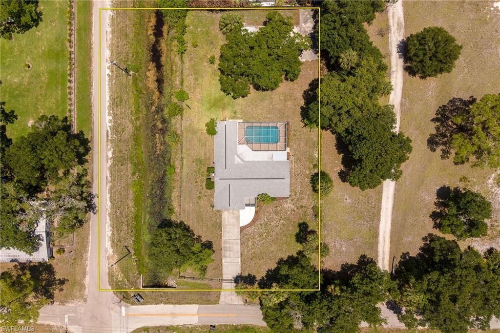 22031 Edwards Dr, Alva, FL 33920 Photo