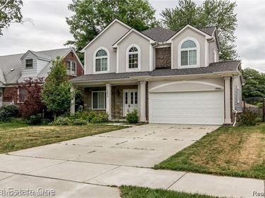 2806 BENJAMIN Avenue, Royal Oak, MI 48073