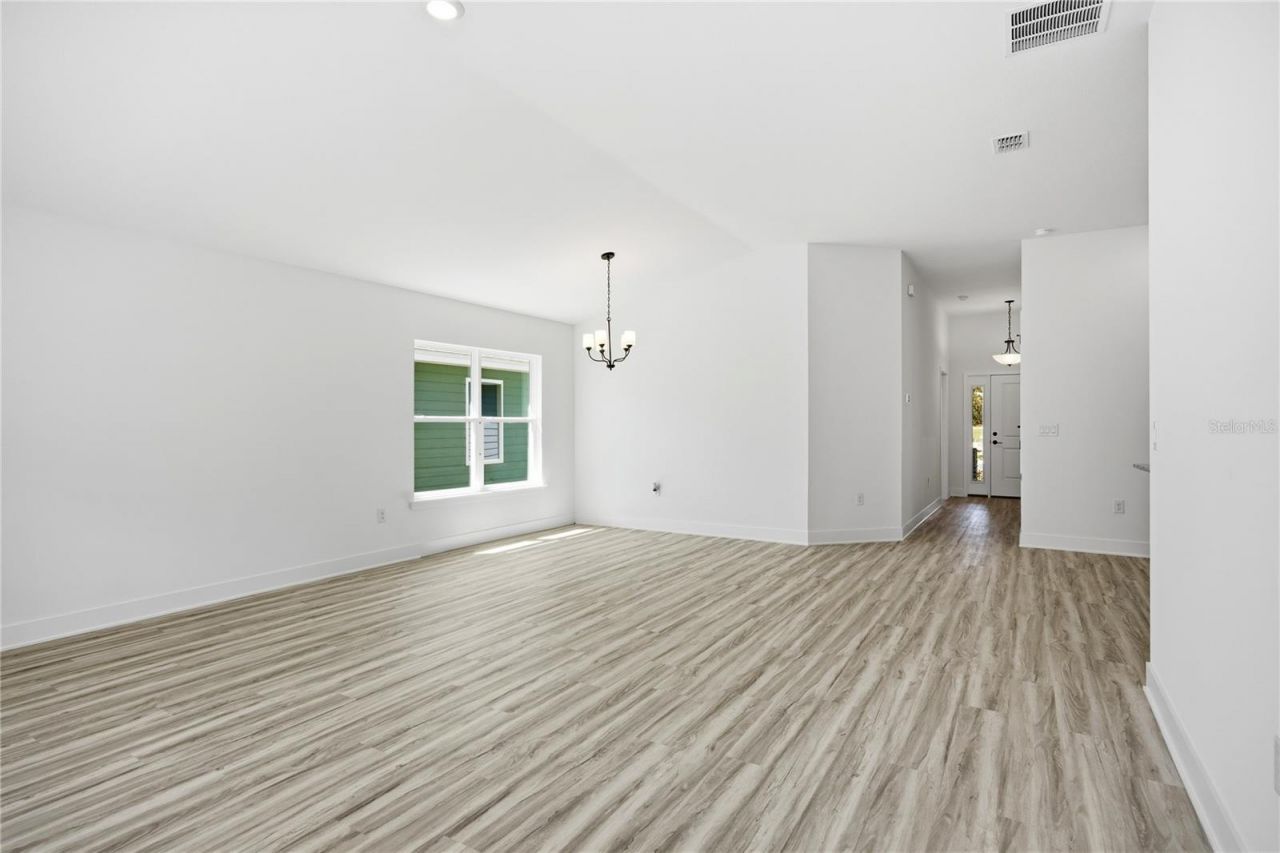 2618 SW 250th Terrace , Newberry, FL 32669 Photo