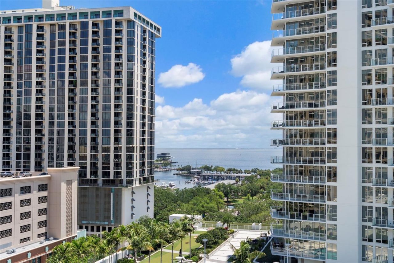 175 2nd Street S, Unit 1007, Saint Petersburg, FL 33701 Photo