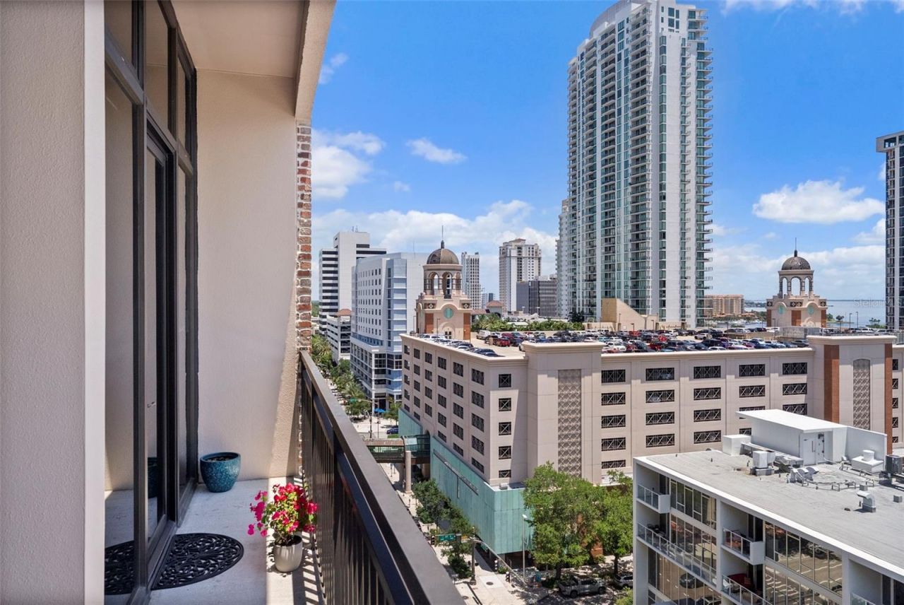 175 2nd Street S, Unit 1007, Saint Petersburg, FL 33701 Photo