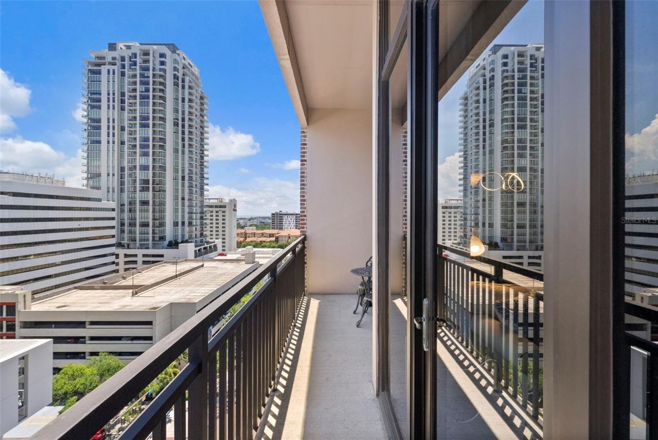 175 2nd Street S, Unit 1007, Saint Petersburg, FL 33701 Photo
