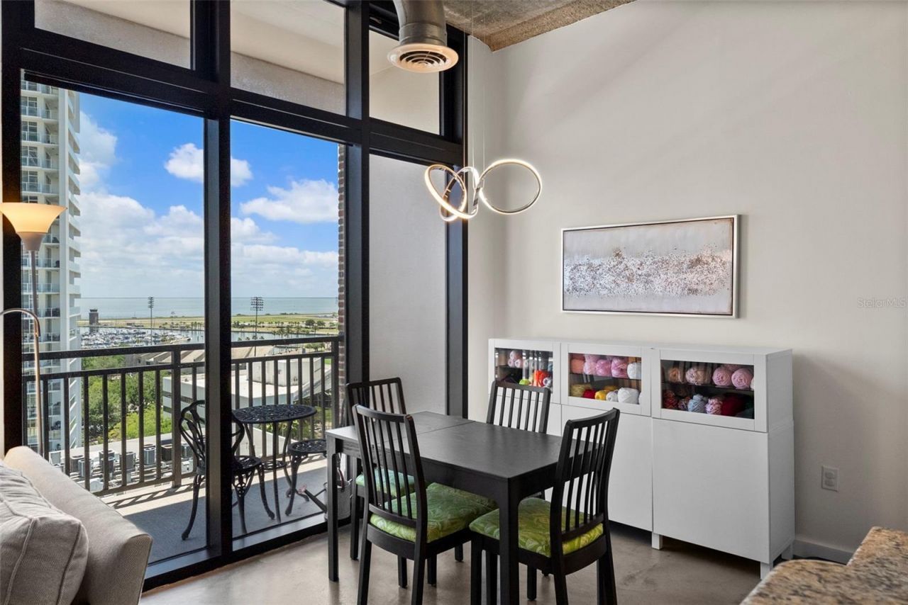 175 2nd Street S, Unit 1007, Saint Petersburg, FL 33701 Photo