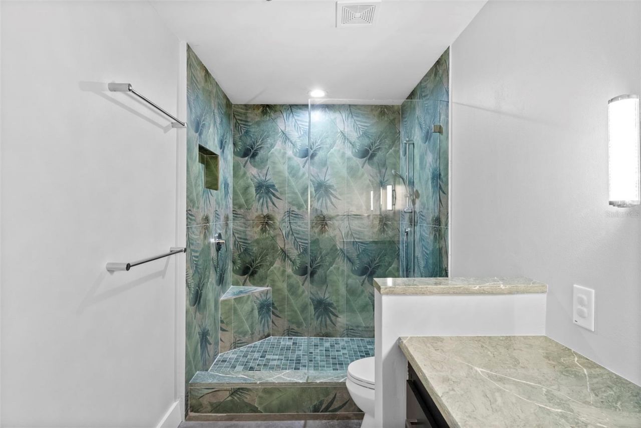 175 2nd Street S, Unit 1007, Saint Petersburg, FL 33701 Photo