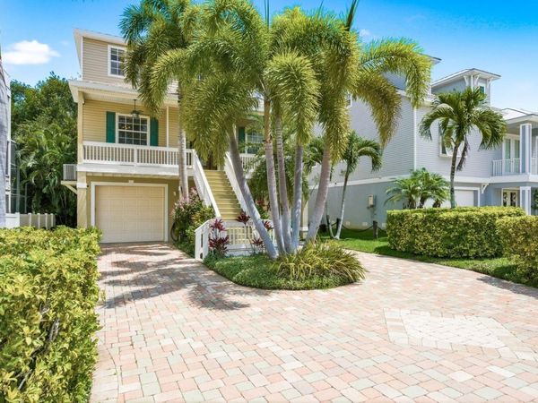 503 PALM AVENUE , PALM HARBOR, FL 34683