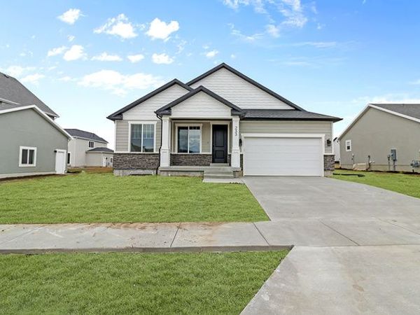 649 N 170 E, Providence, UT 84332