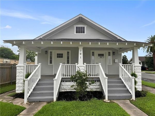 701 FRANKILIN Avenue , Gretna, LA 70053
