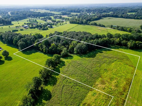 3877 Windland Dr , Unit 3, Springfield, TN 37172