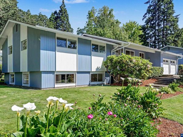 3157 NW Norwood Dr, Corvallis, OR 97330